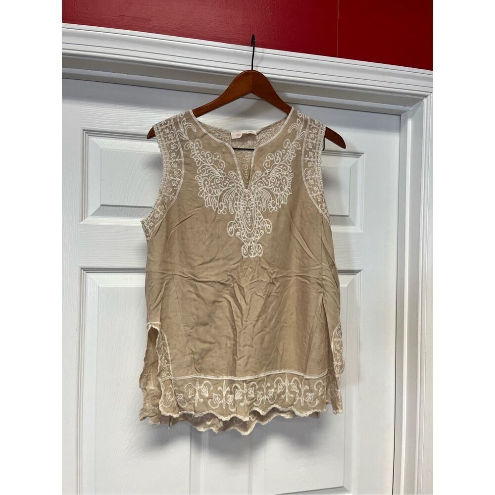Solitaire Tan & Beige Embroidered Sleeveless Tunic Tank Top sz L EUC
